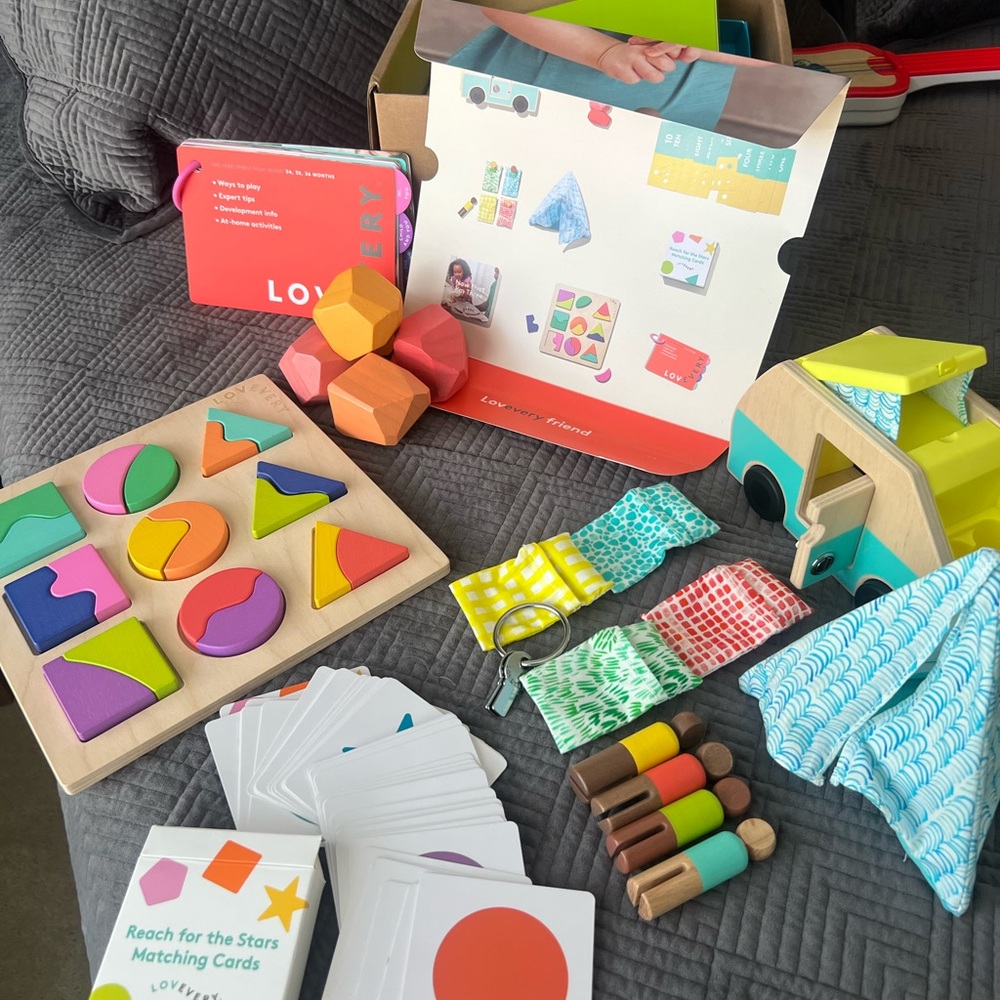 Lovevery- The Free Spirit Play Kit Months 34, 35, 36